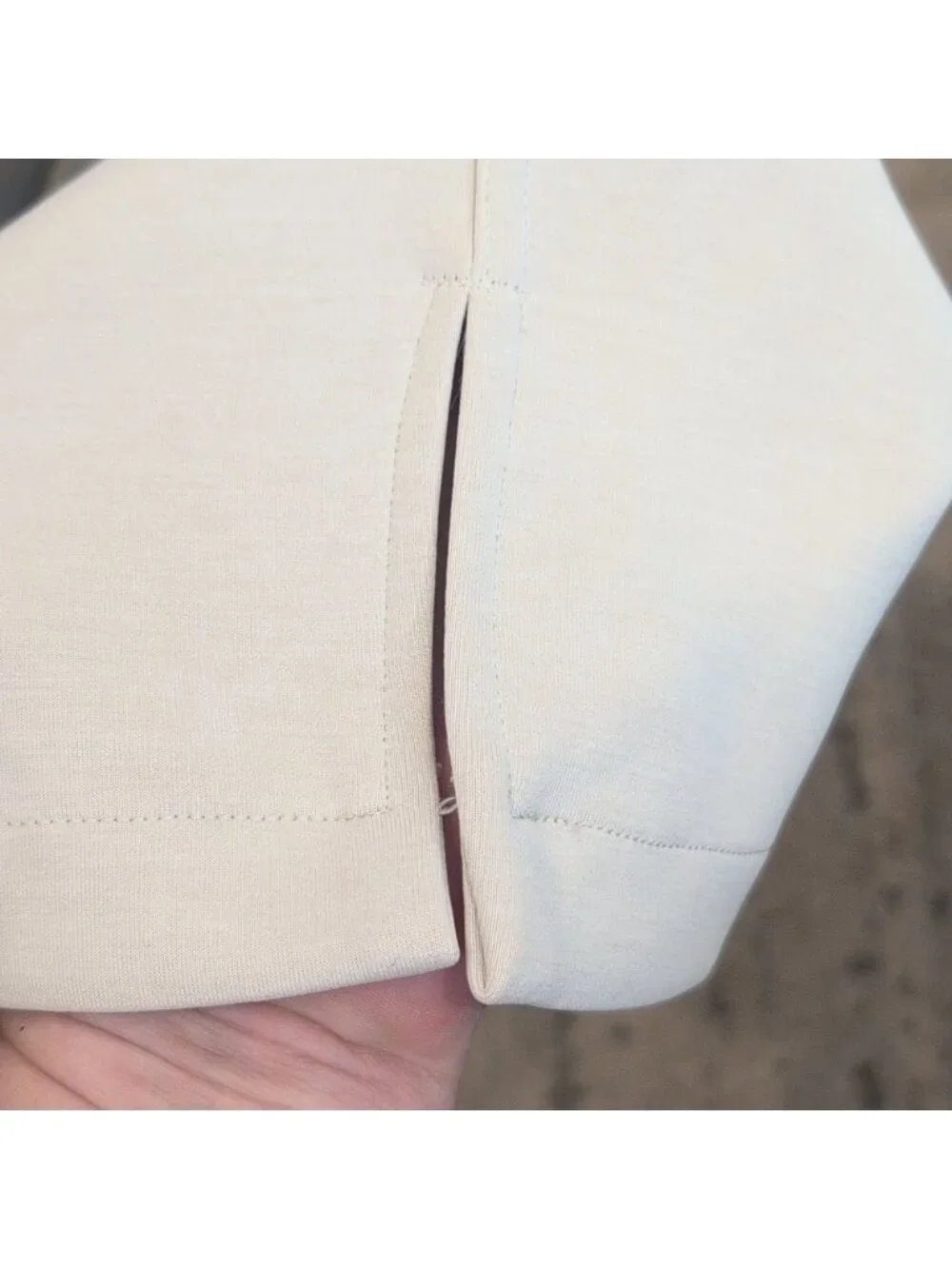 Lululemon Brushed Softstreme Split-Hem High-Rise CropNatural Ivory * Flaw